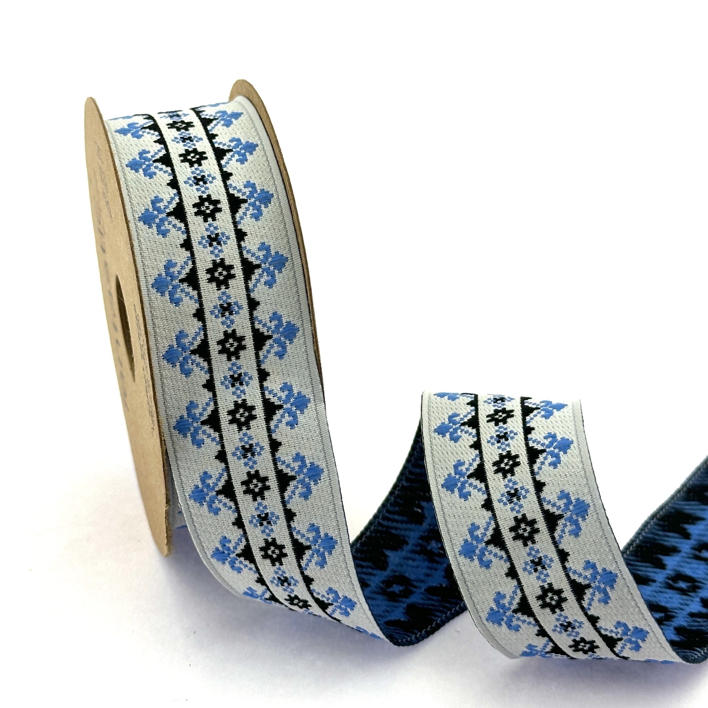 geometric jacquard ribbon